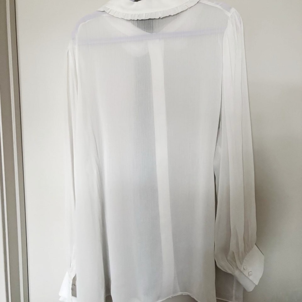 City Chic White Blouse with Black Bow - Picture 3 of 4